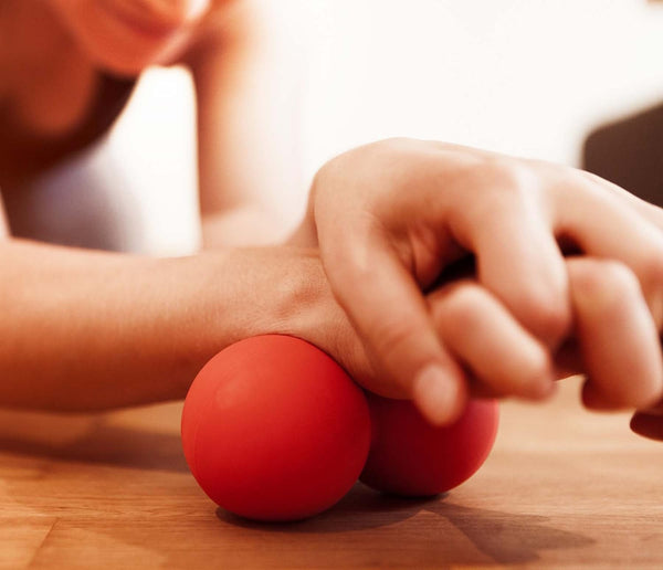 #DoYourFitness Double Faszienball -  Massageball Globo - ca 8cm Durchmesser aus Silikon - Orange