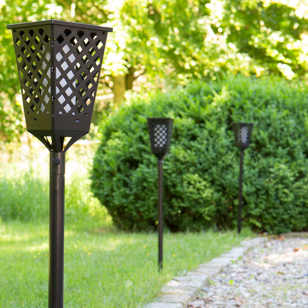 PRIMA GARDEN Solar-Leuchte Fackel - 4er-Set in schwarz, stimmungsvolle solarbetriebene LED-Fackel für Garten und Balkon.