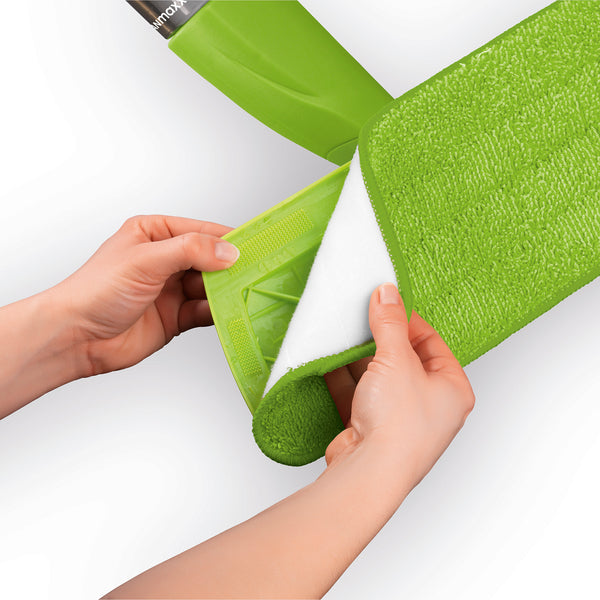 CLEANmaxx Spray-Mopp 600ml Tank limegreen mit abnehmbarem Mikrofaserbezug für schonende Reinigung und Tropf-Stopp-Funktion.