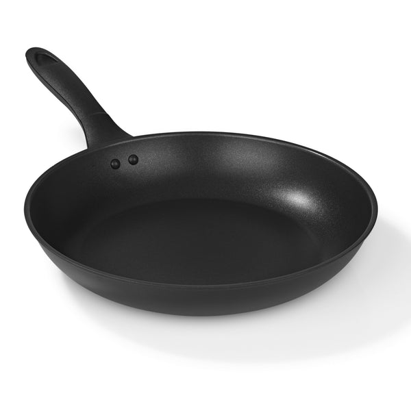 Bratoni Aluminium-Pfanne geschmiedet - 28 cm - schwarz, robust, kratzunempfindlich mit Cool-Touch-Griff, geeignet für alle Herdarten.